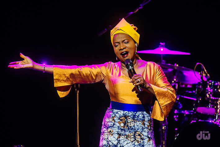 2023-10-22 - Angélique Kidjo från Stora Teatern, Göteborg