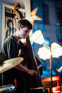 2023-12-17 - Flen från Dirty Records, Göteborg