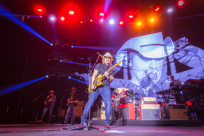 2024-03-05 - Brad Paisley från Hovet, Stockholm