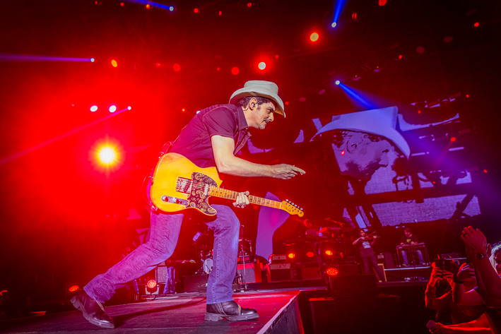 2024-03-05 - Brad Paisley från Hovet, Stockholm