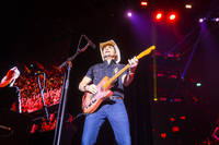 2024-03-05 - Brad Paisley från Hovet, Stockholm