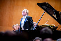 2024-05-03 - Göteborgs Symfoniker med Oksana Lyniv och Roland Pöntinen från Konserthuset, Göteborg