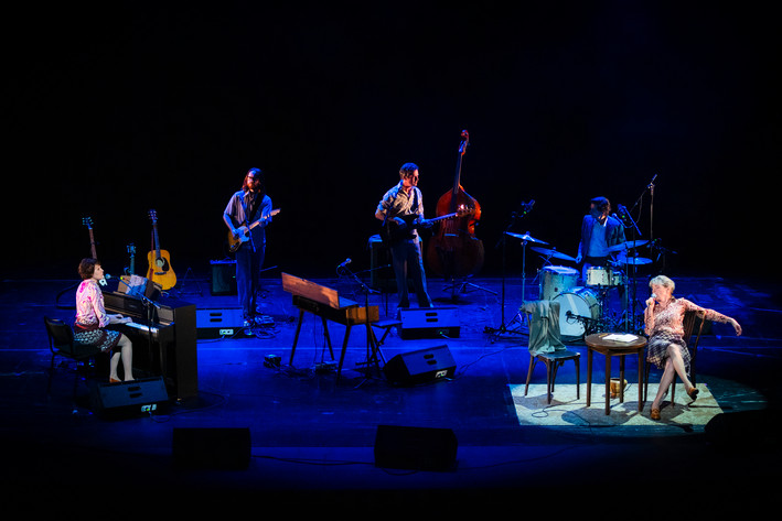 2024-05-10 - Iiris Viljanen och Stina Ekblad från Dramaten, Stockholm