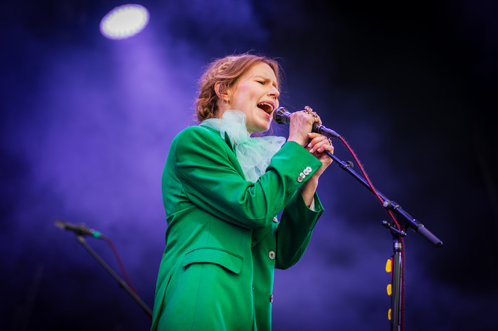 2024-06-16 - The Cardigans från Rosendal Garden Party, Stockholm