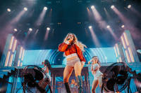2024-07-12 - Zara Larsson från Bayside Festival, Helsingborg