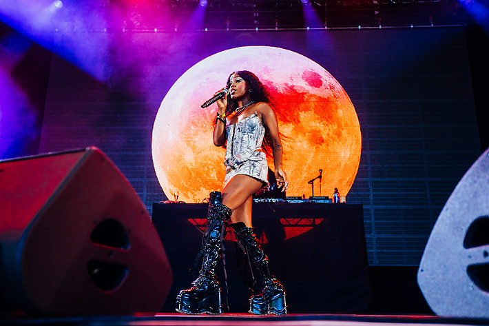 2024-08-08 - Tkay Maidza från Way Out West, Göteborg