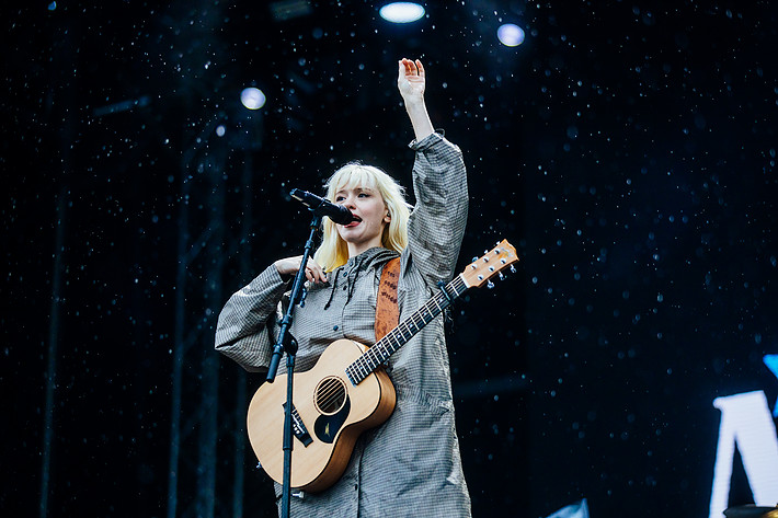 2024-08-09 - Maisie Peters från Way Out West, Göteborg