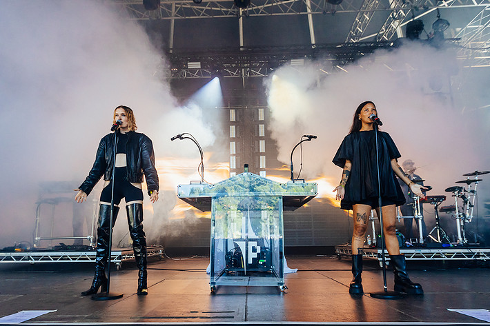 2024-08-10 - Icona Pop från Way Out West, Göteborg