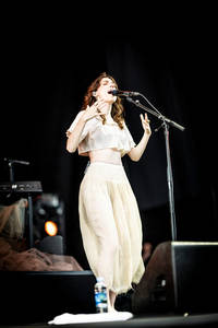 2024-08-17 - Birdy från Parkenfestivalen, Bodø