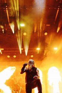 2024-08-28 - Amon Amarth från Rådhustorget, Umeå