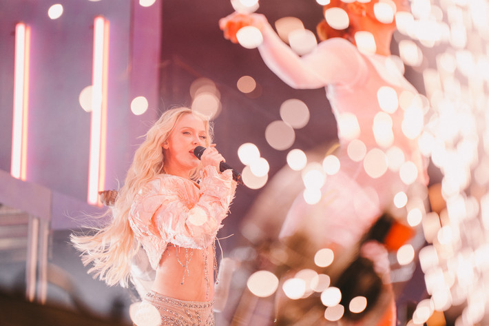 2024-08-30 - Zara Larsson från Homecoming, Uppsala
