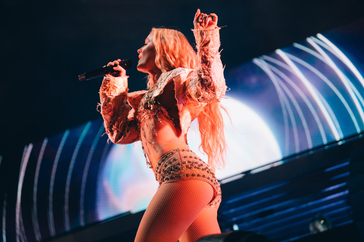 2024-08-30 - Zara Larsson från Homecoming, Uppsala