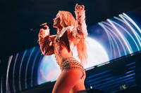 2024-08-30 - Zara Larsson från Homecoming, Uppsala