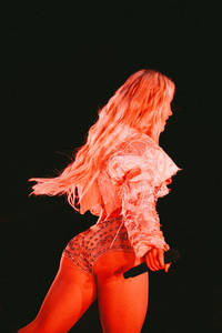 2024-08-30 - Zara Larsson från Homecoming, Uppsala