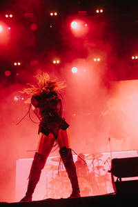 2024-09-06 - Molly Sandén från Bonfire Festival, Linköping