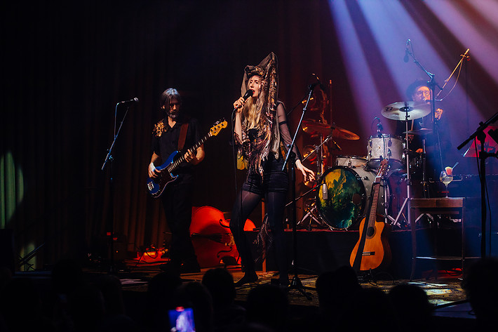 2024-11-15 - Amanda Jenssen från Jacy Z, Göteborg