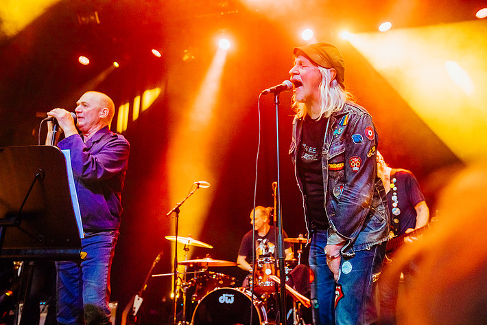 2025-01-09 - Stefan Sundström & Den Sista Jäntan + Fjodor från Pustervik, Göteborg