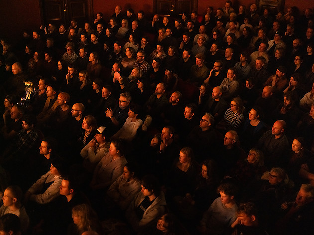 2025-01-10 - 1900 från Stora Teatern, Göteborg