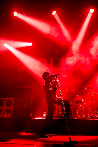 2025-03-09 - While She Sleeps från Gothenburg Film Studios, Göteborg