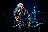 2025-04-28 - När Tåget Lämnar Perrongen - Ellen Sundberg & Ellinor Brolin i Kjell Höglunds spår från Kulturhuset, Stockholm