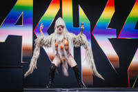 2025-06-13 - Peaches från Rosendal Garden Party, Stockholm