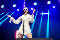 2025-07-04 - Allie X från Roskildefestivalen, Roskilde