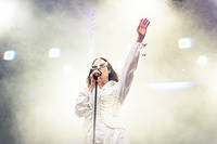 2025-07-04 - Allie X från Roskildefestivalen, Roskilde