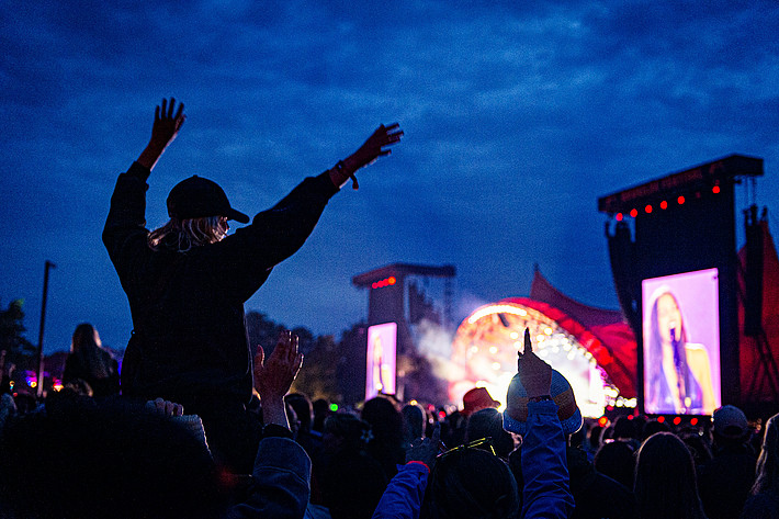 2025-07-04 - Olivia Rodrigo från Roskildefestivalen, Roskilde