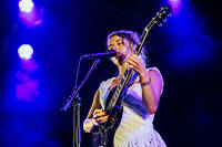 2025-08-07 - Nilüfer Yanya från Way Out West, Göteborg