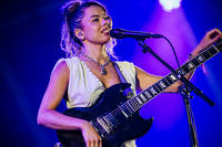 2025-08-07 - Nilüfer Yanya från Way Out West, Göteborg