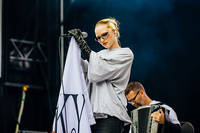 2025-08-07 - Becky & The Birds från Way Out West, Göteborg