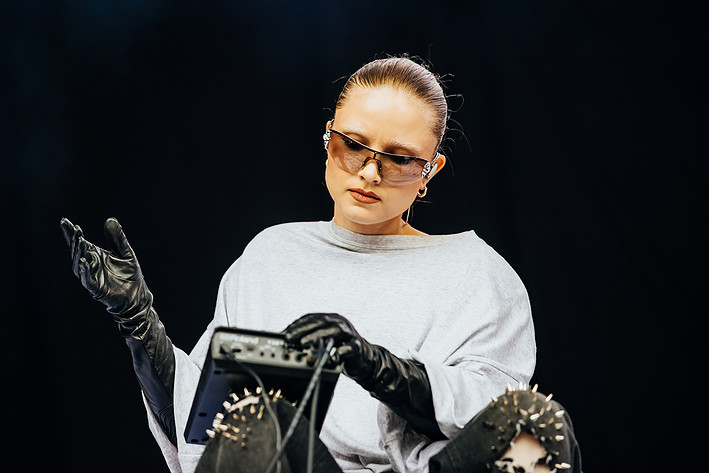 2025-08-07 - Becky & The Birds från Way Out West, Göteborg