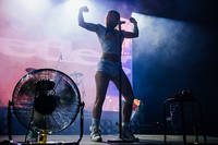 2025-08-08 - Wet Leg från Way Out West, Göteborg