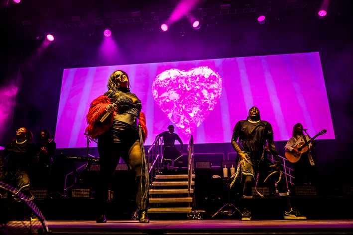2025-08-16 - Nelly Furtado från Parkenfestivalen, Bodø