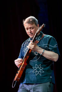 2025-09-26 - Kurt Rosenwinkel Trio från Playhouse, Göteborg