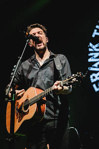 2025-10-17 - Frank Turner & The Sleeping Souls från Festhalle - Bern Expo, Bern