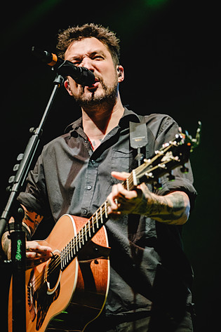 2025-10-17 - Frank Turner & The Sleeping Souls från Festhalle - Bern Expo, Bern