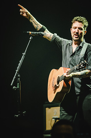 2025-10-17 - Frank Turner & The Sleeping Souls från Festhalle - Bern Expo, Bern