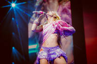 2025-11-28 - Zara Larsson från Avicii Arena, Stockholm