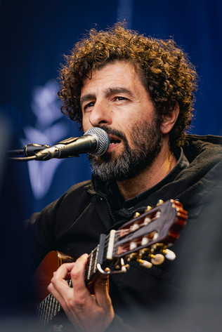2026-06-14 - José González från Rosendal Garden Party, Stockholm