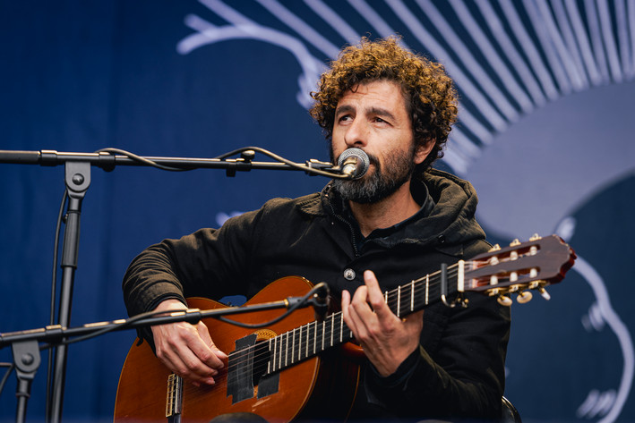 2026-06-14 - José González från Rosendal Garden Party, Stockholm
