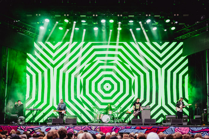 2026-06-14 - Slowdive från Rosendal Garden Party, Stockholm